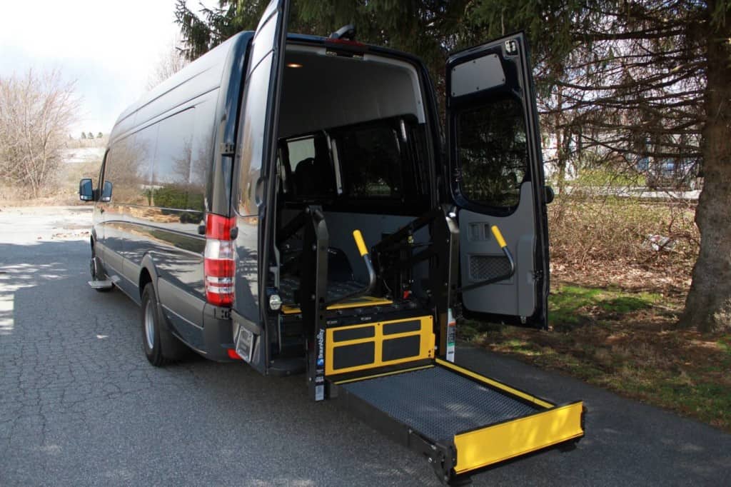 accessible handicapped vans